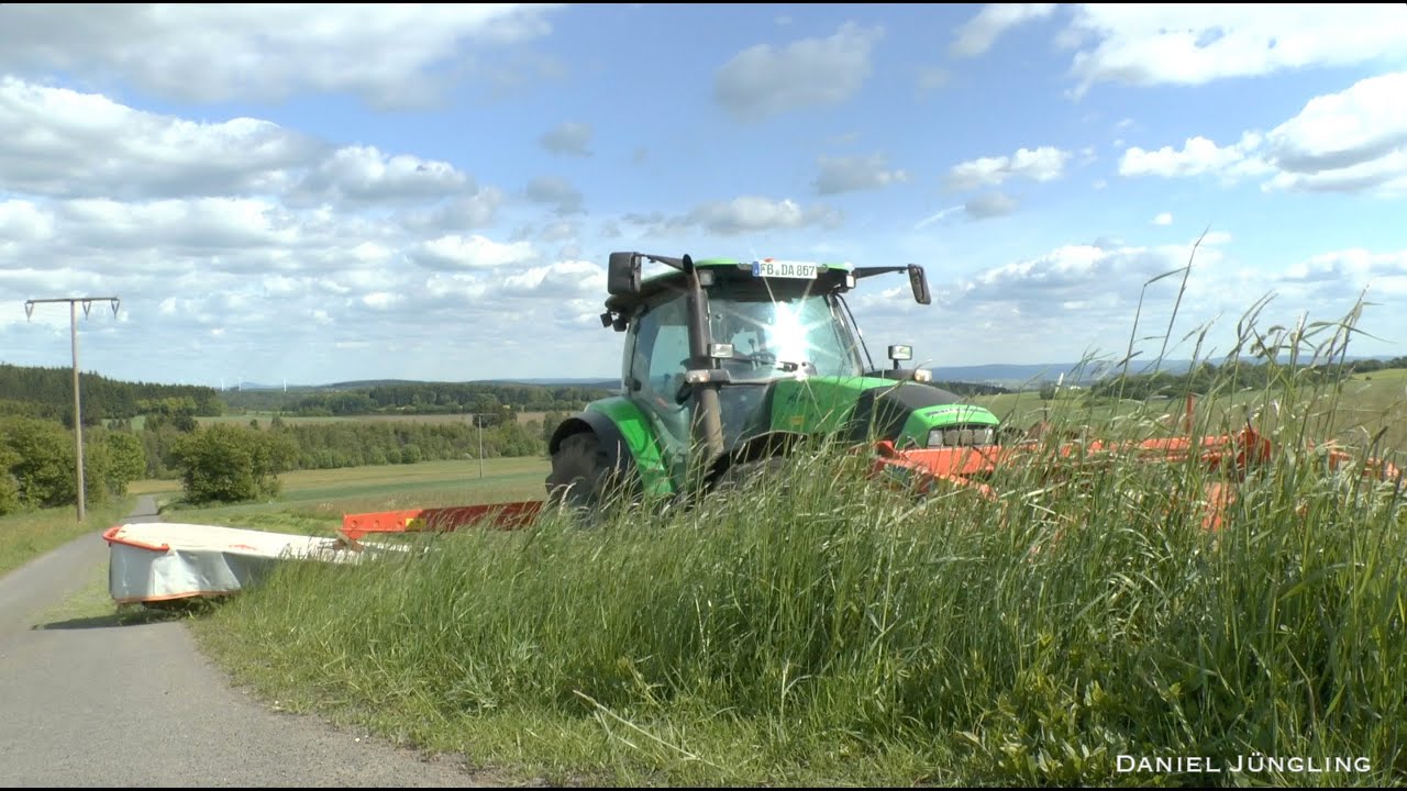 Deutz Agrotron K110 mit Kuhn GMD 802 Lift Control und GMD 702f am Mähen