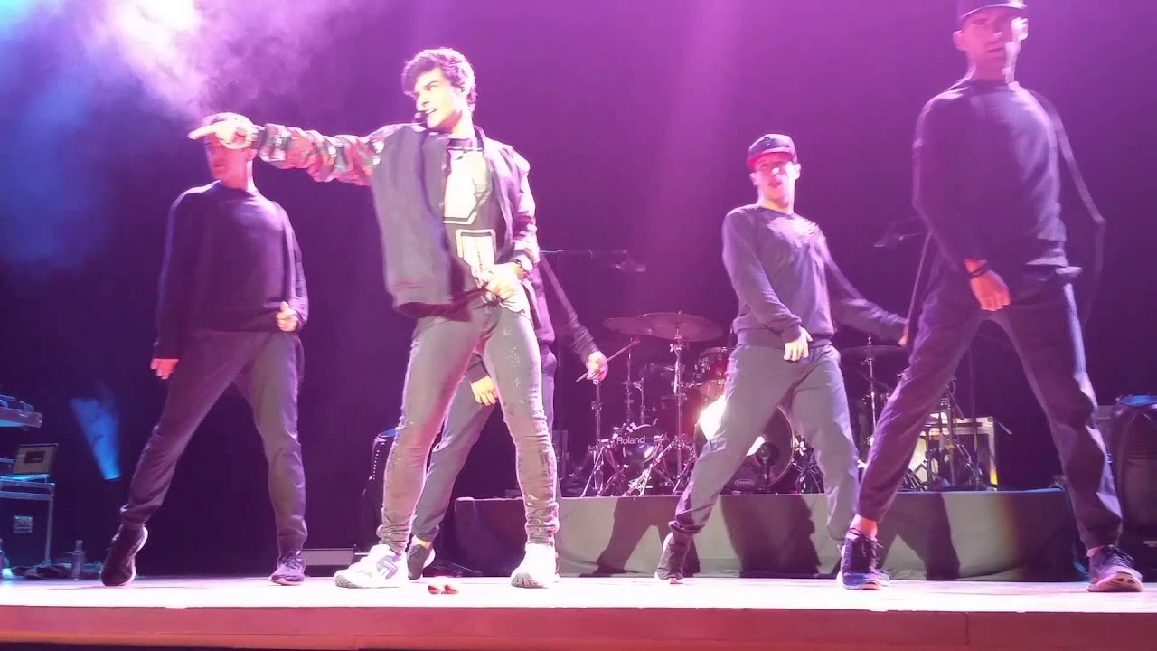 All the girls - Abraham Mateo, Tour Who I AM Valencia