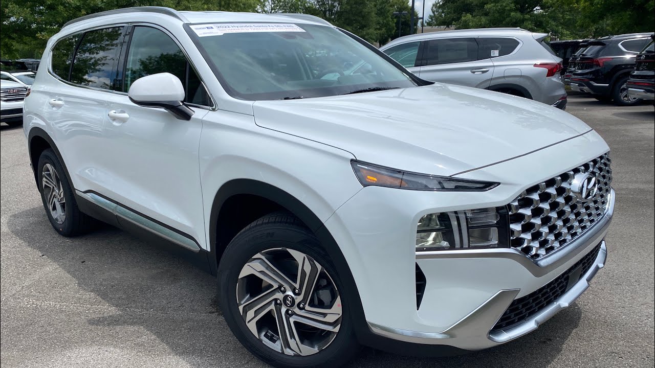 Тест-драйв и обзор Hyundai Santa Fe SEL 2.5L 2022 года