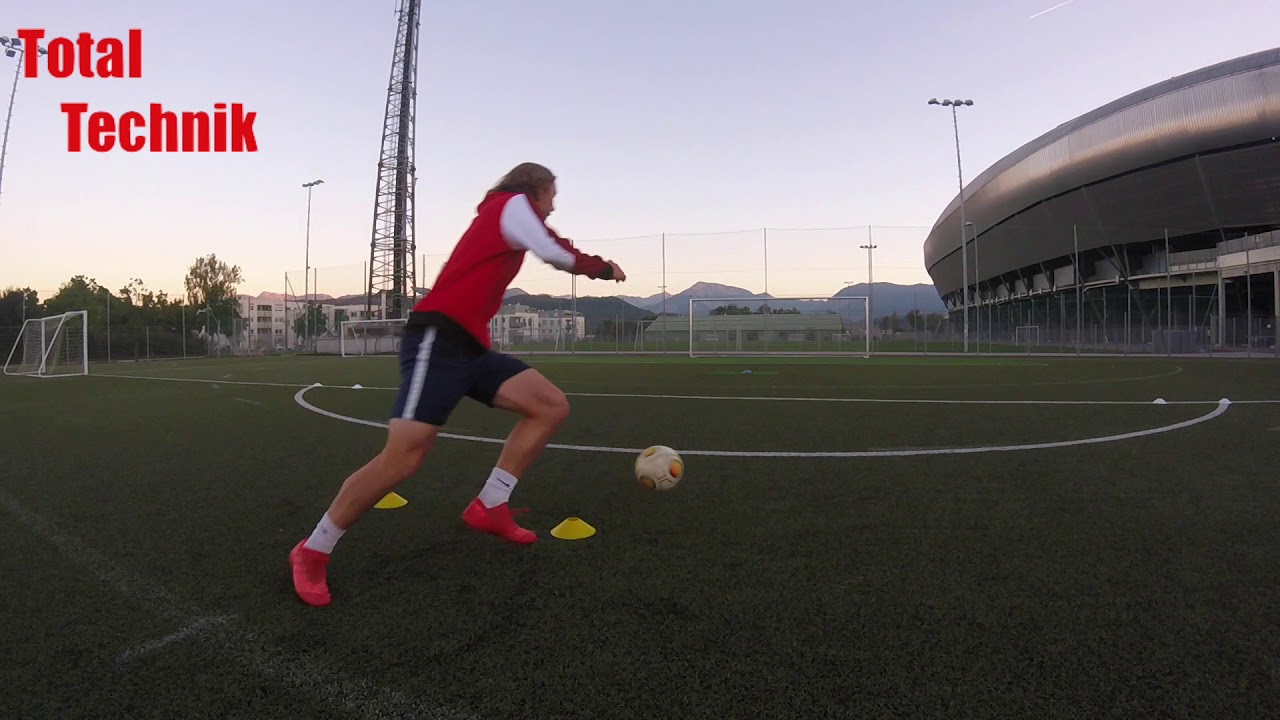 Total Technik - CR7 Dribbling Drill