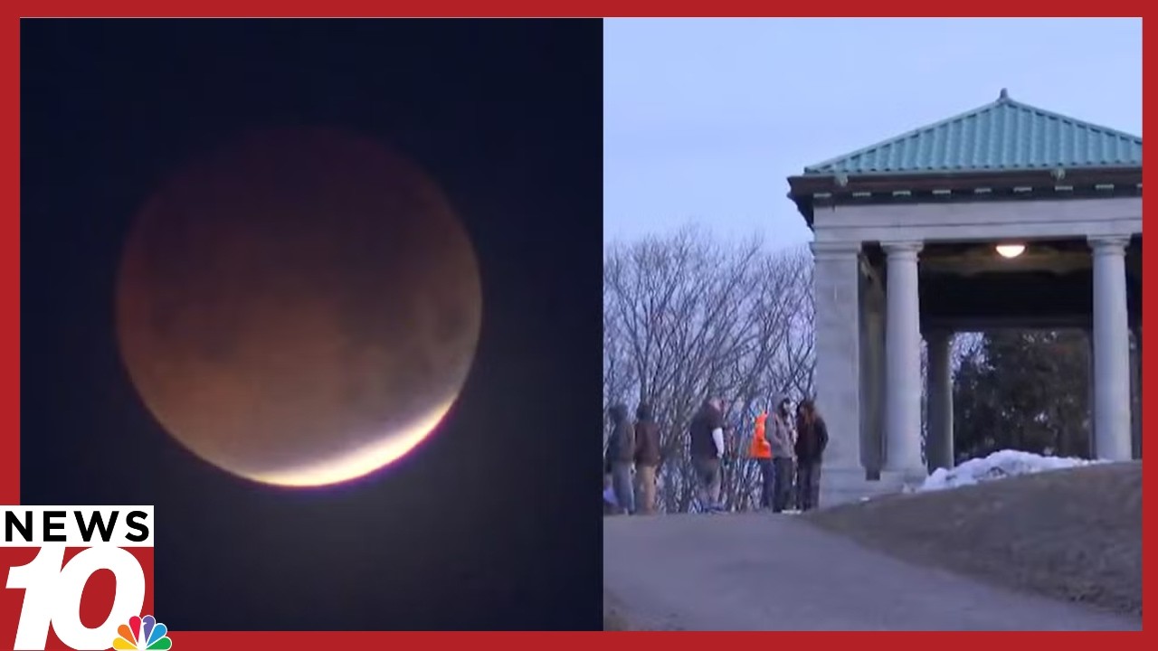 Dozens come to Cobbs Hill Park to see moon’s fiery colors for total lunar eclipse
