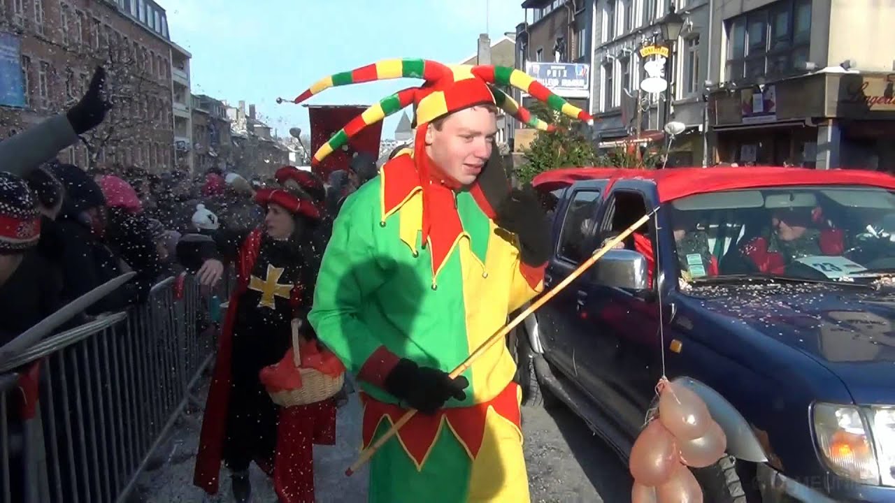 Pat Carnaval 2013 de Bastogne - Cortège du dimanche - Gédiwi Manouche 1er