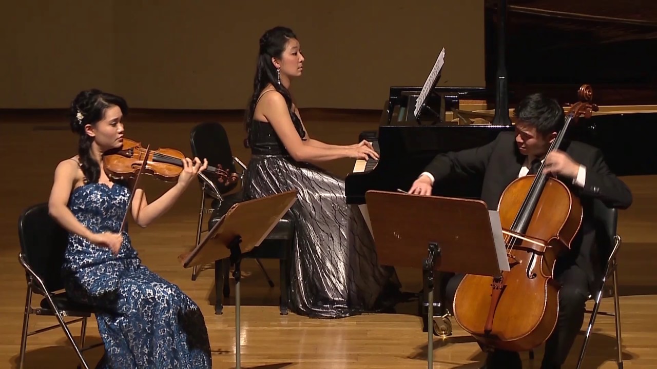 花苾茲-奇異恩典 Amazing Grace Piano Trio