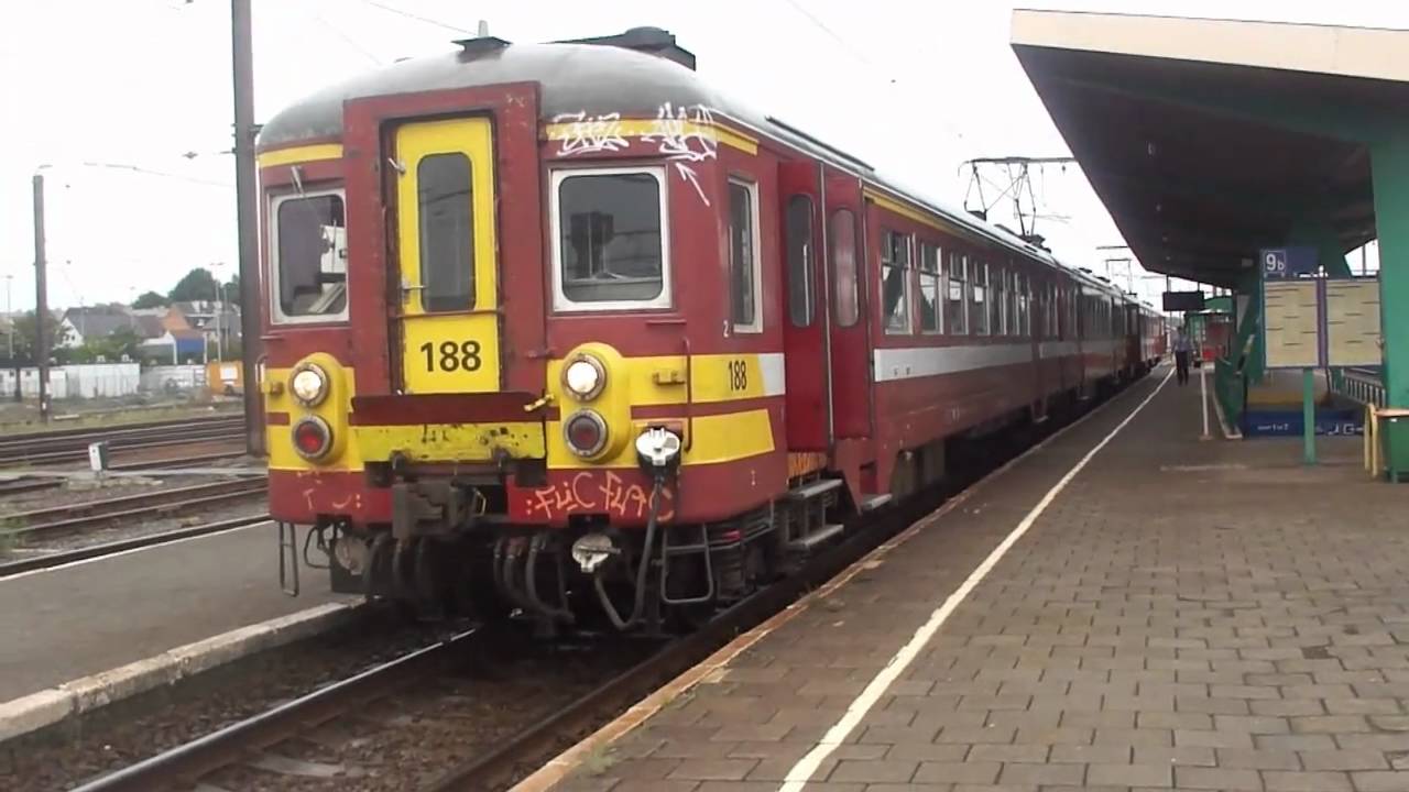 Treinen in Denderleeuw - 1
