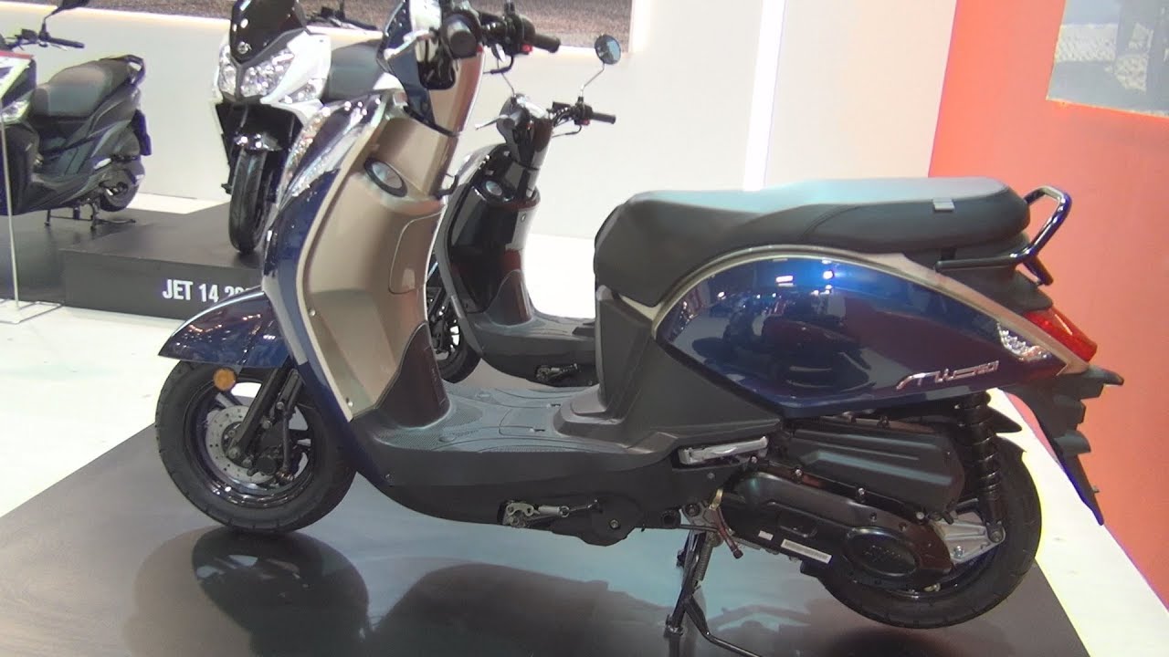 SYM MIO 50i Blue (2019) Exterior and Interior