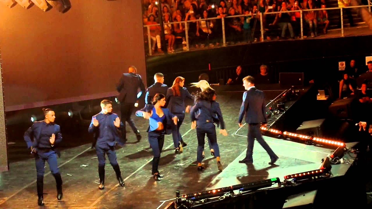 Ricky Martin One World Tour - Mr. Put It Down