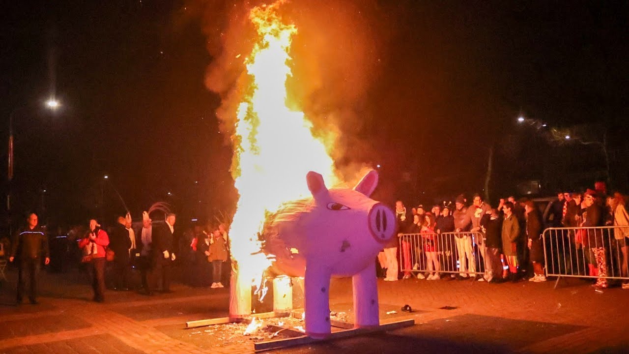 Carnaval ten einde, knoerisverbranding op nieuwe markt