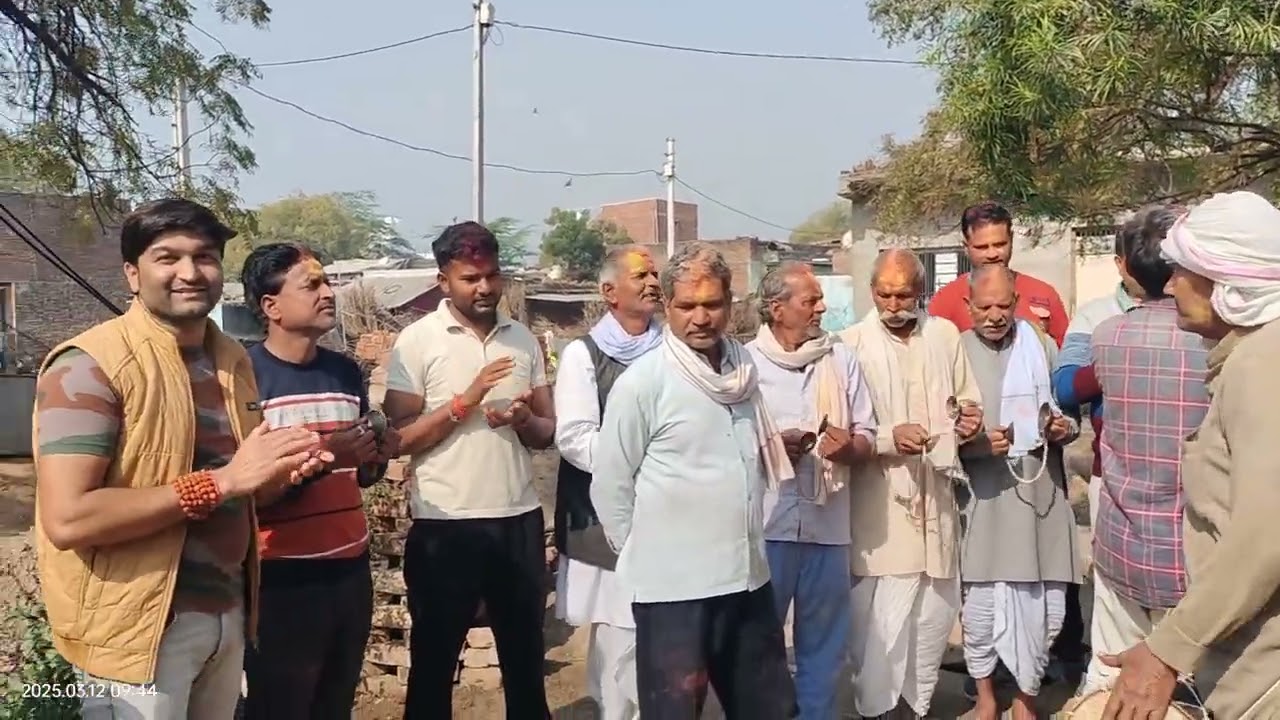 🙏🌹ग्राम पंचायत फरैरा बाह आगरा की राजपूताना होली- 🙏🌹सभी देशवासियों को होली की हार्दिक शुभकामनाएं🌹🙏