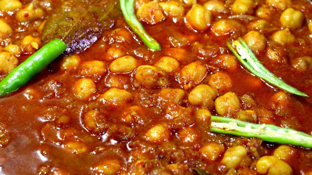 Punjabi Chole with Homemade Masala | पंजाबी छोले बनाने  का आसान तरीका | Chole Masala |KabitasKitchen