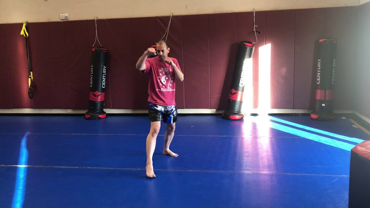 Muay Thai - Box Shuffle with Jab (Level 2)