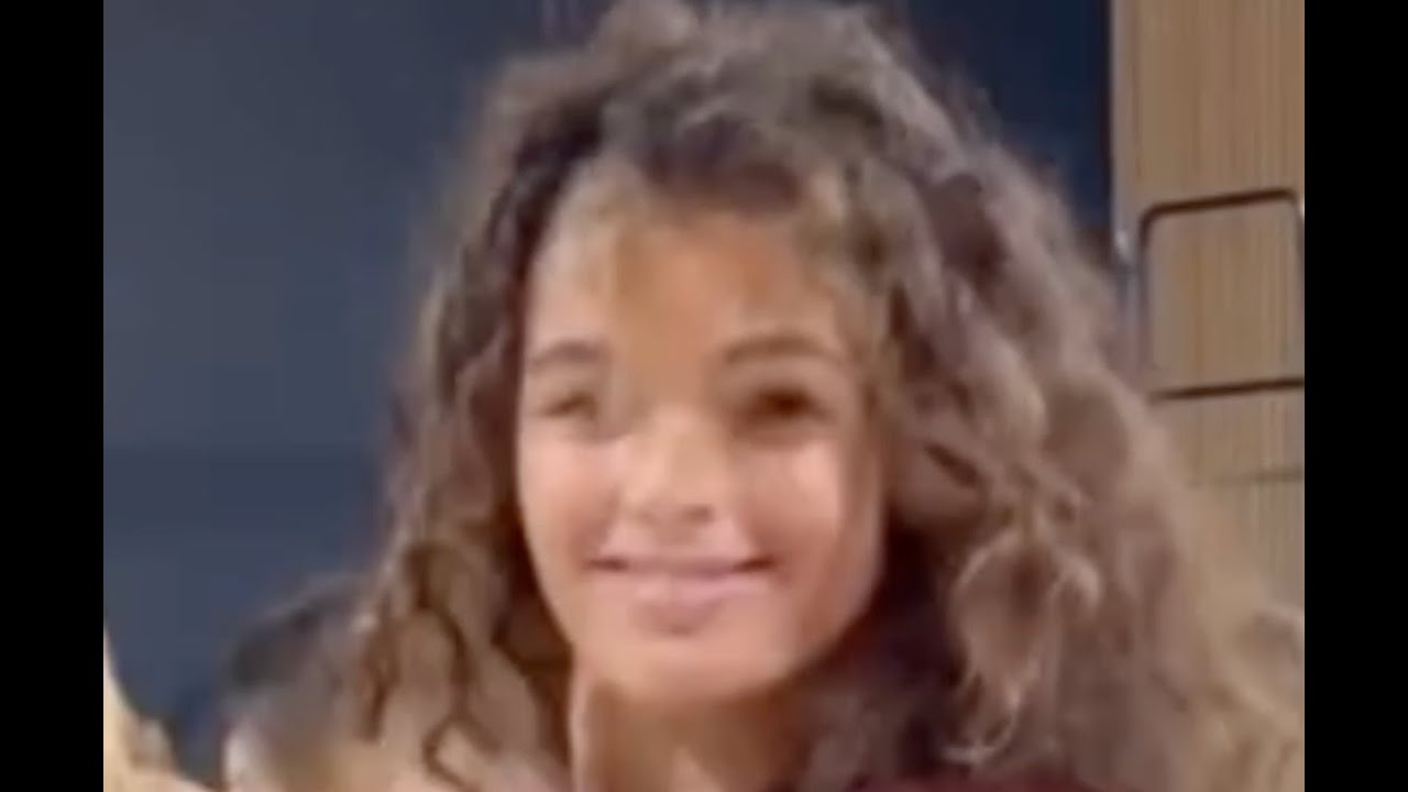 FULL VIDEO: The Most Beautiful Dancer in the World? She Dances and Everyone Is Mesmerised