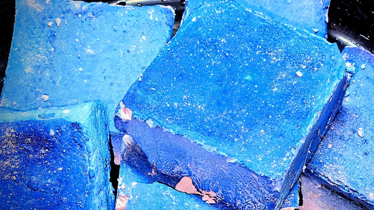 Smokey Dust Crumble 🤤 AKA Powdery Smooth Gym Chalk Blocks AKA So Satisfying Gray Reforms| ASMR 🖤🩶🤍🩵