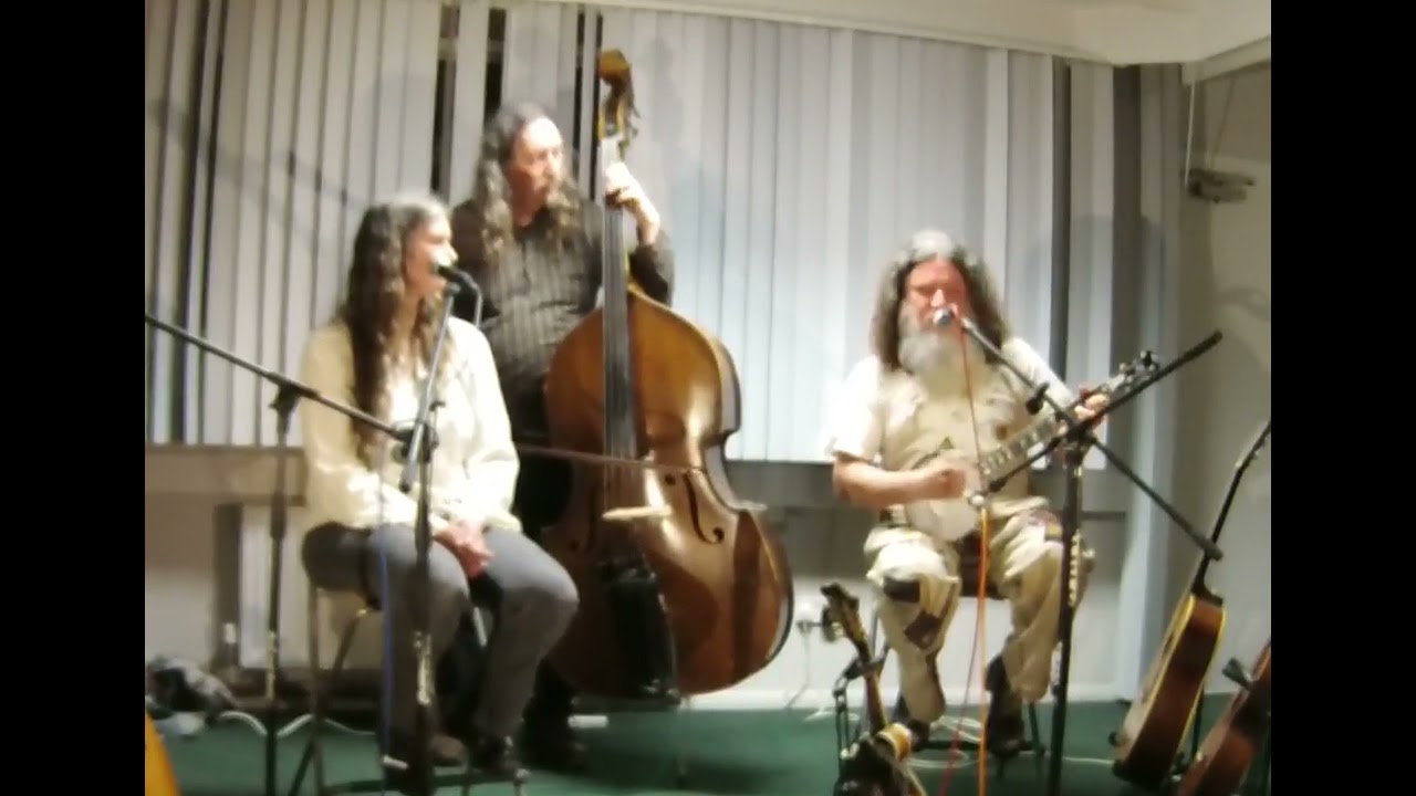 House Carpenter by Jolene & the Leaves of Life