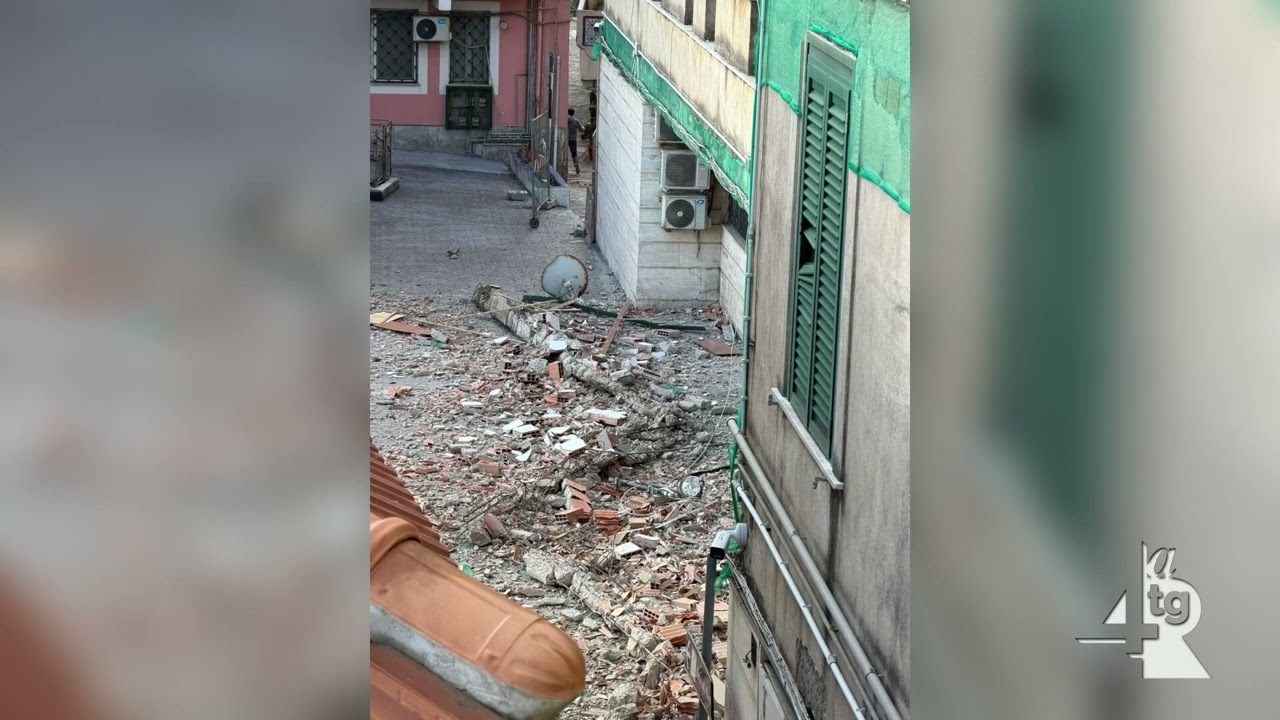 Vietri sul Mare, crollo del muro dell'edificio Regina Margherita: al via la messa in sicurezza