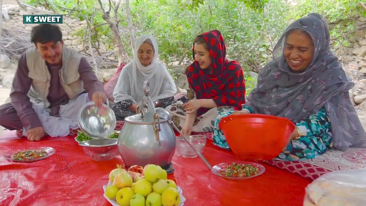 خاله نفیسه شوربای استالفی پخته کد 😋 بوبو گل باز مریم ره آزار داد 🤣😂