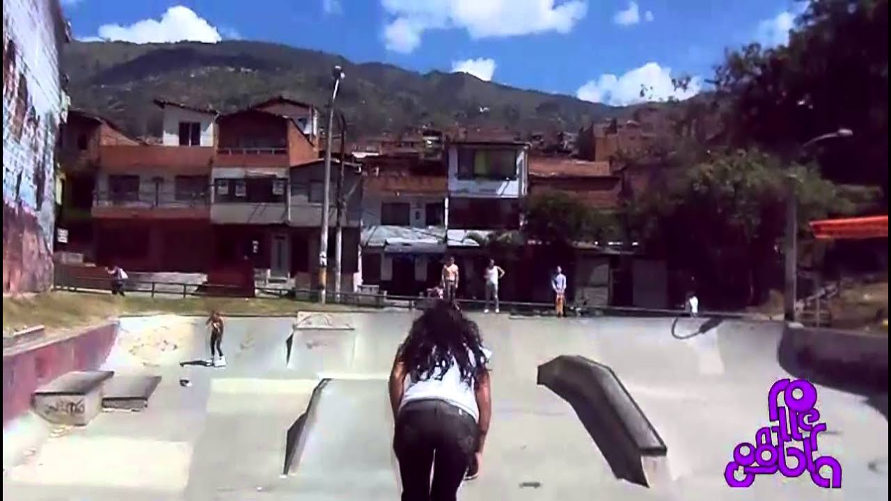 CAROLINA RAMIREZ - MEDELLIN 2013 - CHICAS ROLLER COLOMBIA
