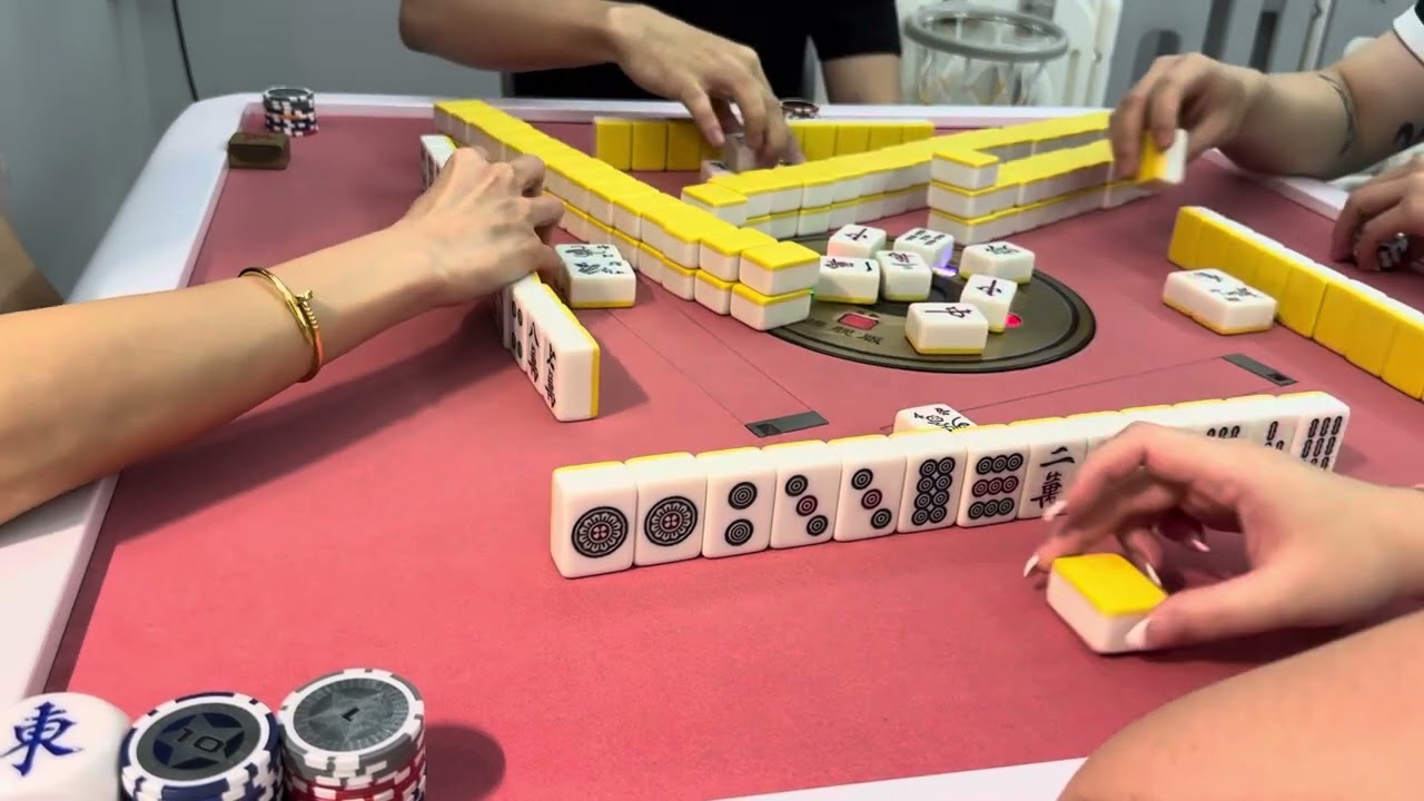 Singapore Mahjong 麻将 vlog4 - Couple Game ?  Pomelo View Part 2