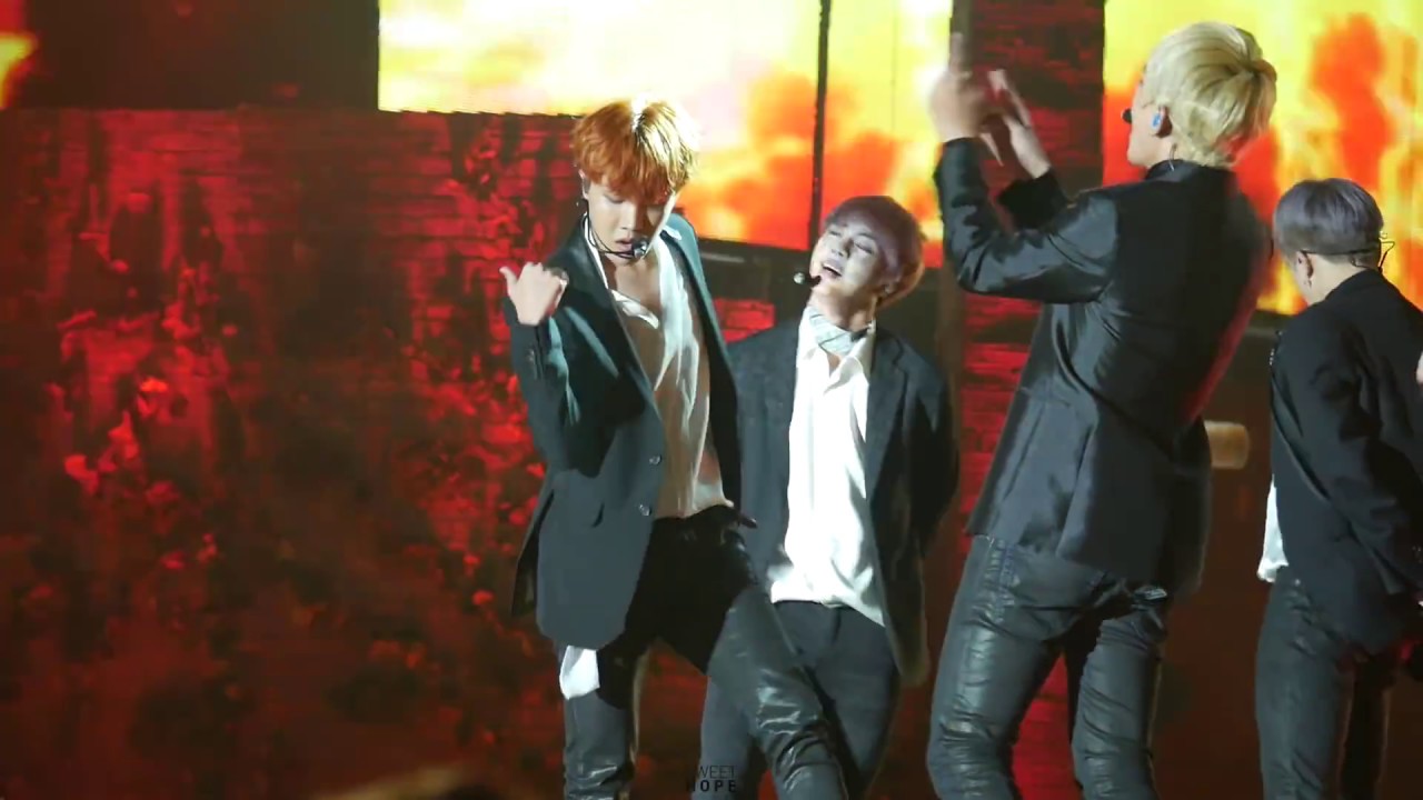 161018 시흥 열린음악회 방탄소년단 (BTS) - 불타오르네 제이홉 직캠 (JHOPE focus)