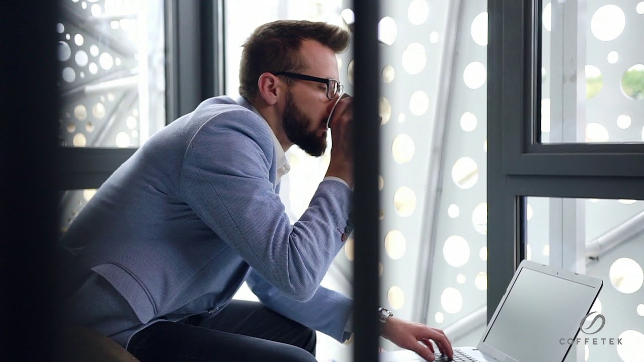 NEO+ Digital Coffee Experience