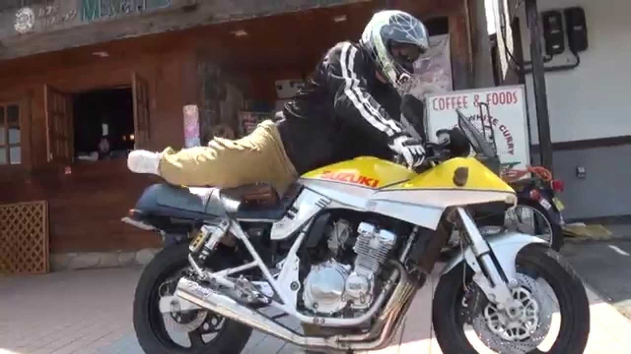 ヨシムラサウンド　素晴らしいカラーリング　レモンイエロー　GSX250SS KATANA　Suzuki　刃　スズキ・カタナ