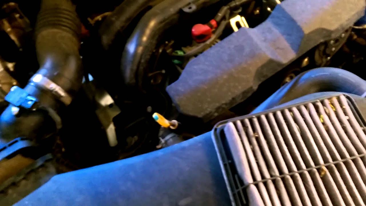 2014 Subaru Forester 2.5 Engine air filter change