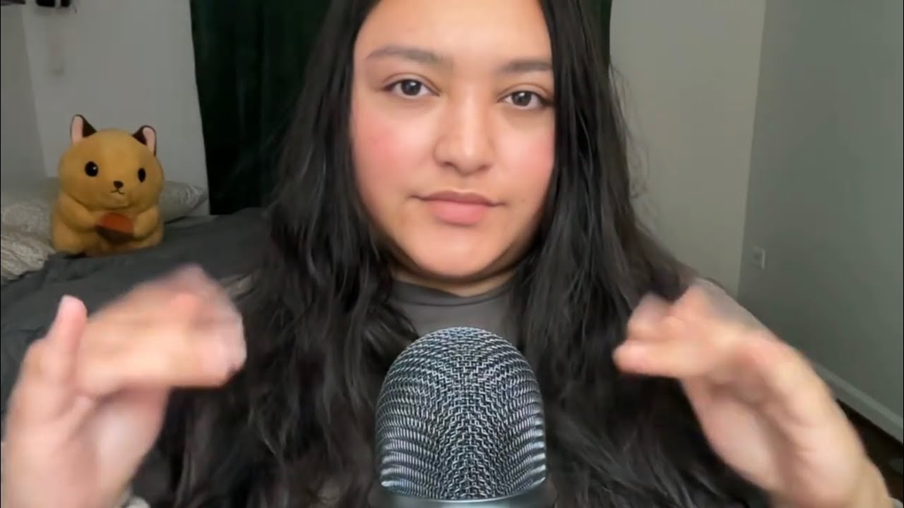 asmr FINGER FLUTTERING and asking you questions