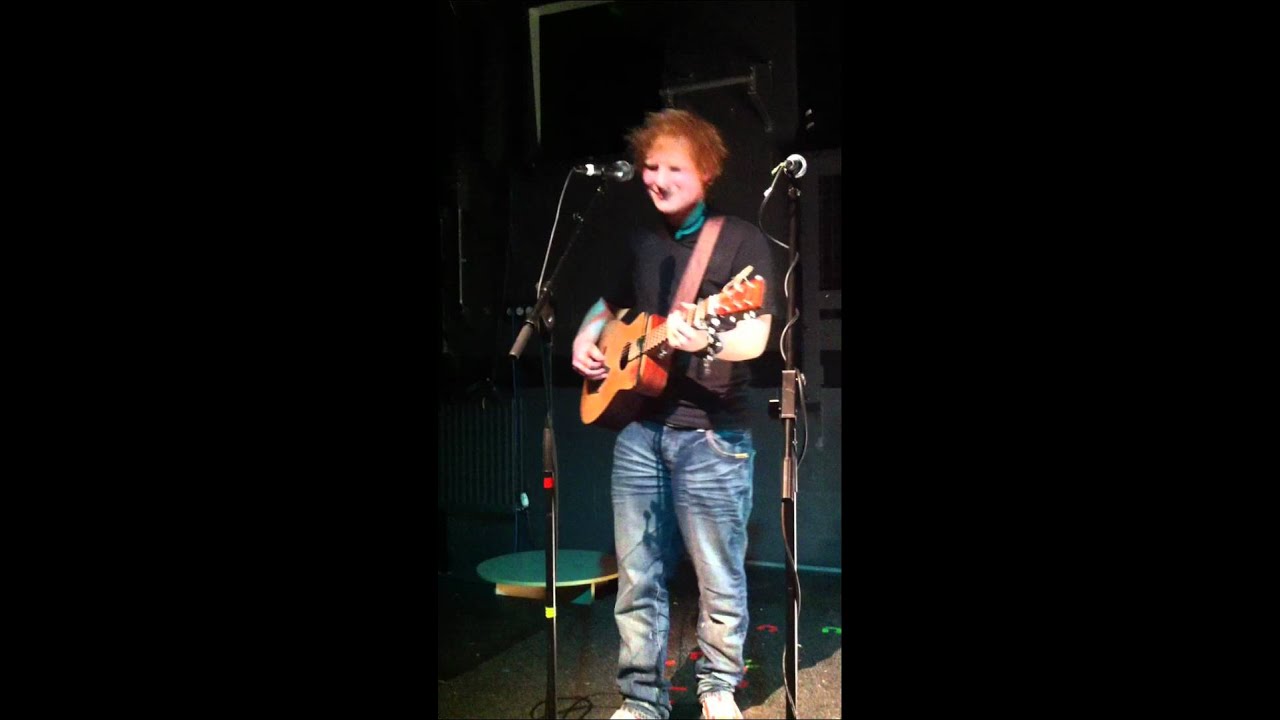 Ed Sheeran - Wake me up, Live at the Cluny 2 Newcastle