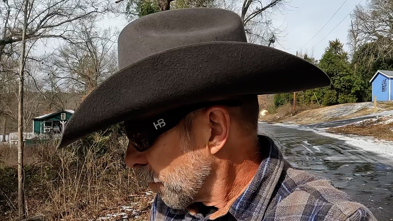 Texas Ice Storm Aftermath | Coyote, Dogs, Melting, And Refreezing