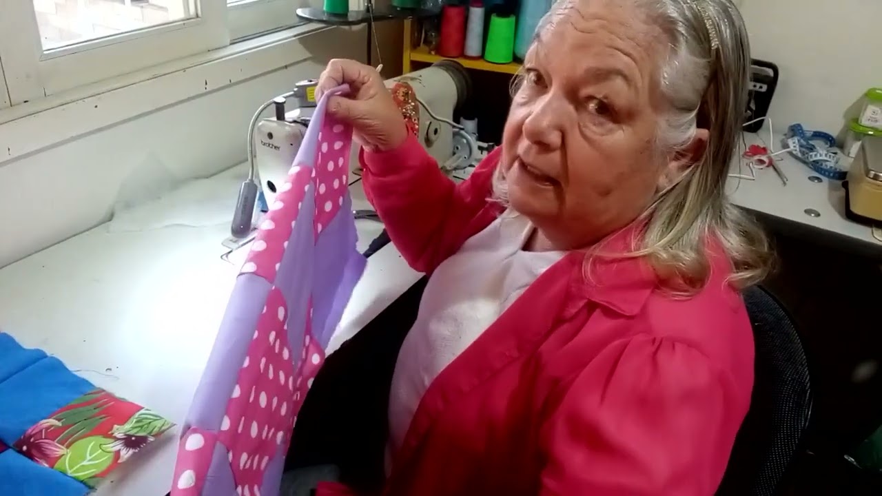 Como fazer os quadros de retalhos para montar uma colcha.