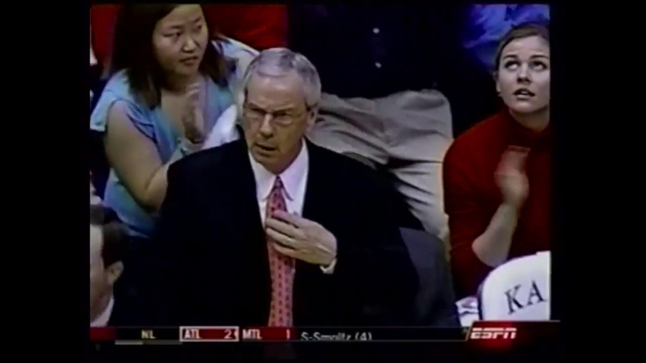 2003 Roy Williams leaves Kansas for North Carolina