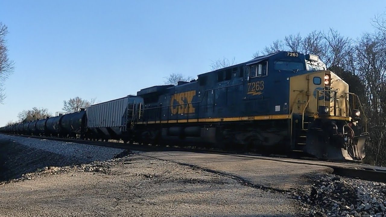 CSX Northbound Ethanol B798 with Solo Leader Arrington, TN 02/07/26