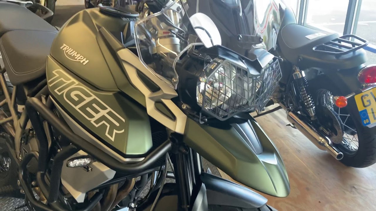 Triumph Tiger 800XCX