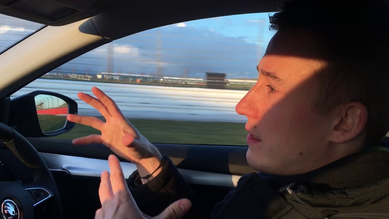 Jedno kolo s Josefem Kr&aacute;lem v Silverstone