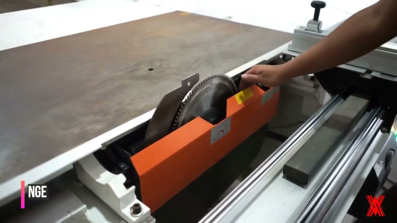 NANXING MJ1132F SLIDING TABLE SAW