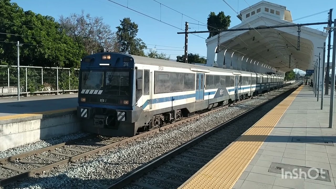 UT-440 N°204 llegada y salida en la estación Rancagua