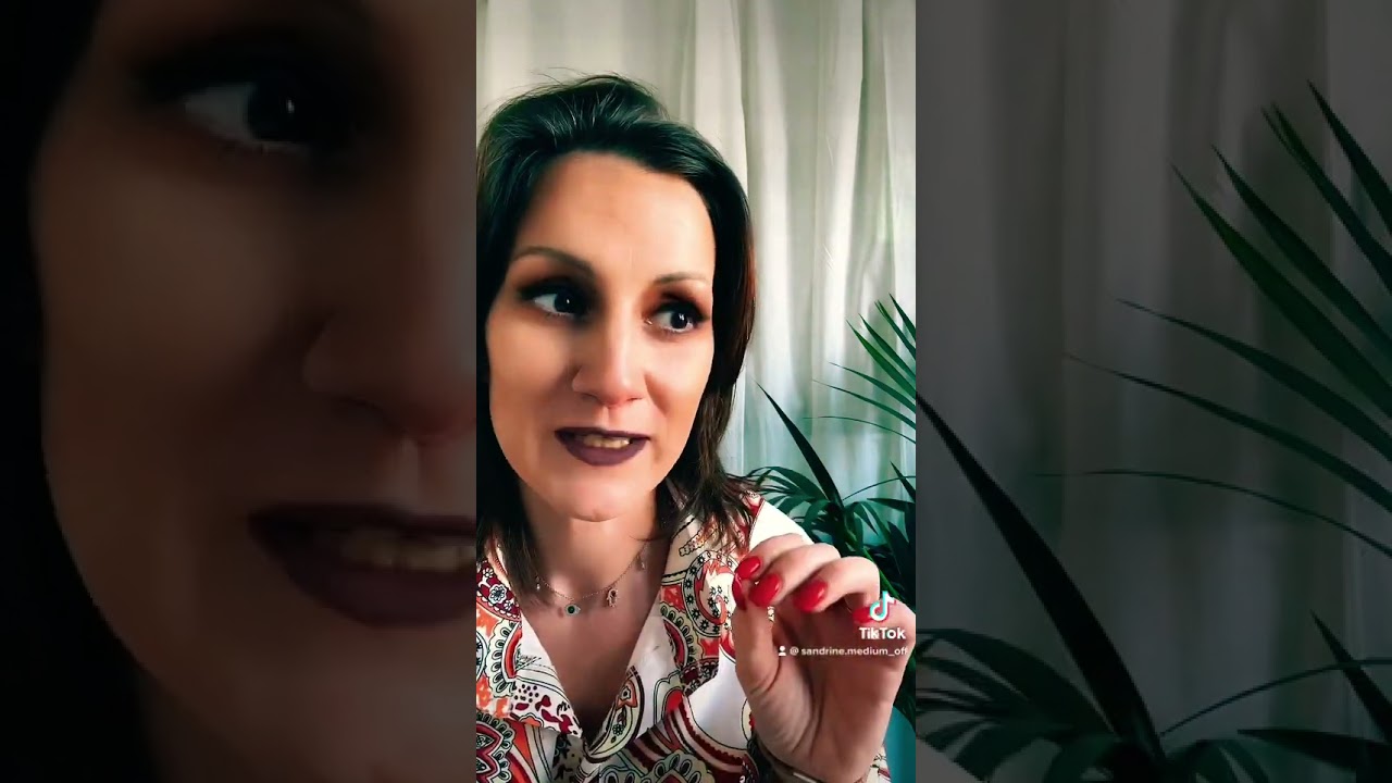 5 signes que tu es m&eacute;dium | short suite sur mon tiktok Sandrine.medium_off