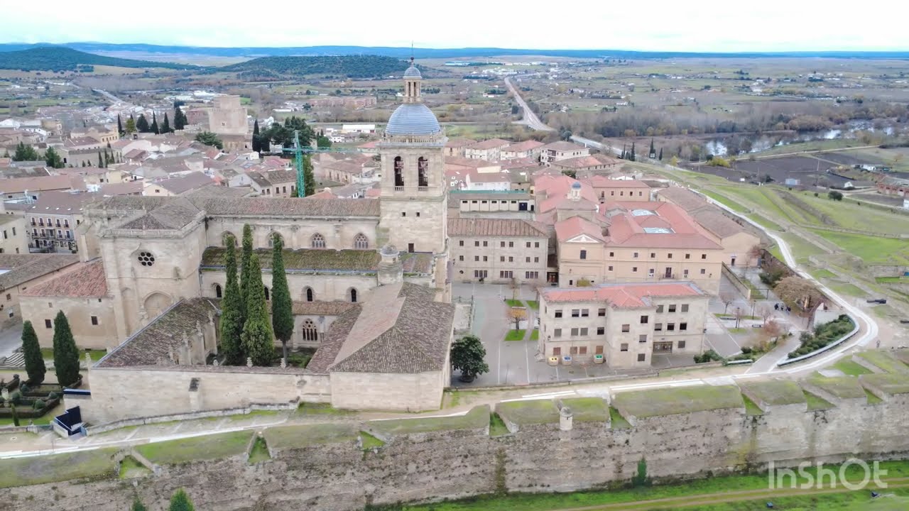 Ciudad Rodrigo Desde el Aire: Imágenes Épicas con Dron de una Joya Medieval.