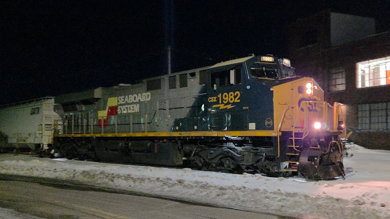 Trains Around Michigan Ft M326 L303 L301 X199 B235 