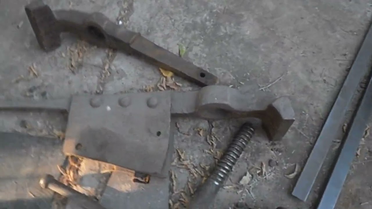 Restoration German blacksmith vise 65 kg (185 mm jaws) and mounting on the stand
