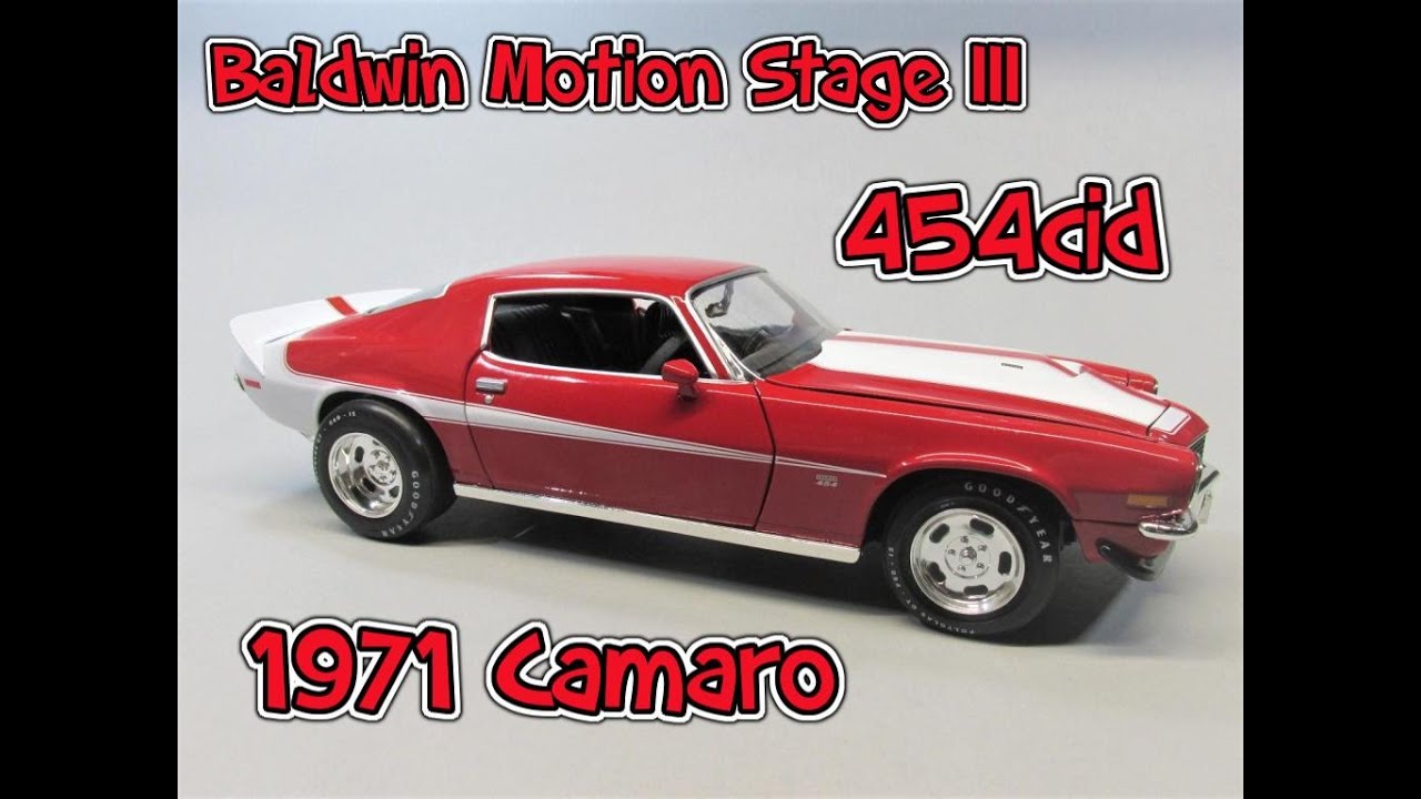 1971 Chevy Camaro 454 Baldwin Motion Phase III 1/18 Scale Diecast Review American Muscle Autoworld