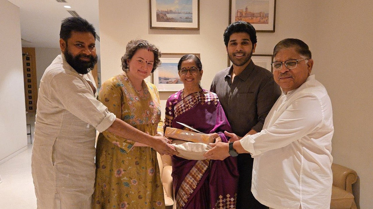 Allu Aravind Invited Pawan Kalyan & Anna Lezhnwa Personally For Allu Sirish Wedding | Chiranjeevi