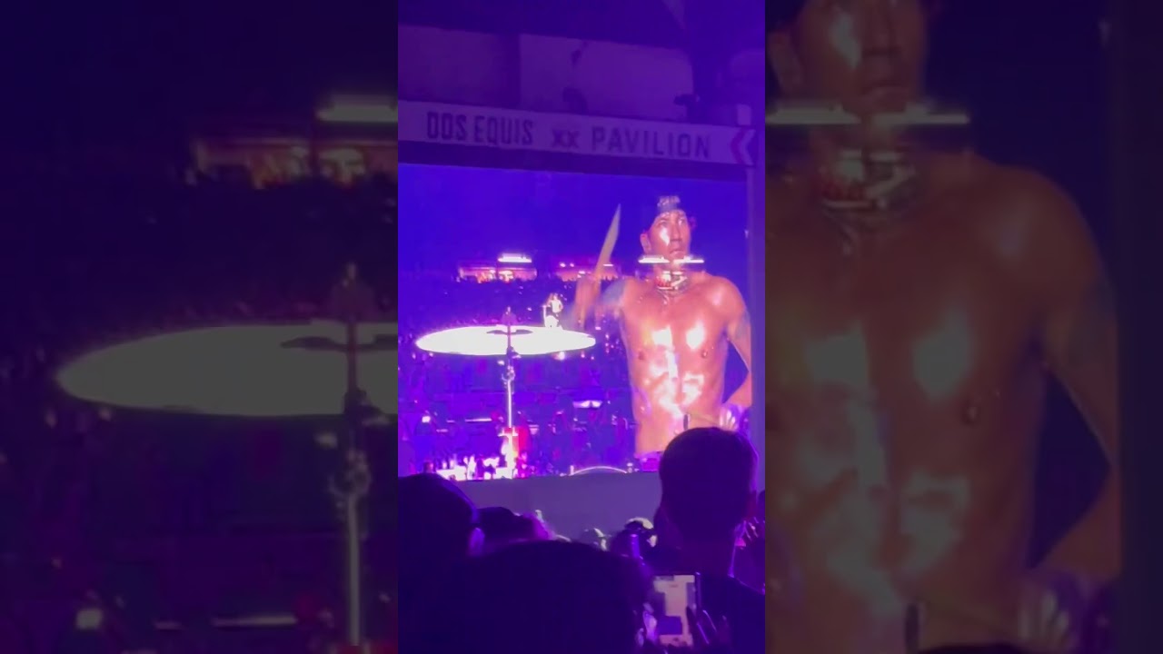 We’re putting on a drum show! 