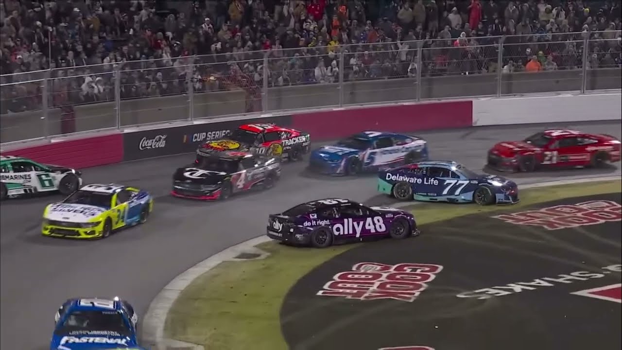 Подборка автомобильных аварий нового поколения в NASCAR: Столкновение (2022-2025)