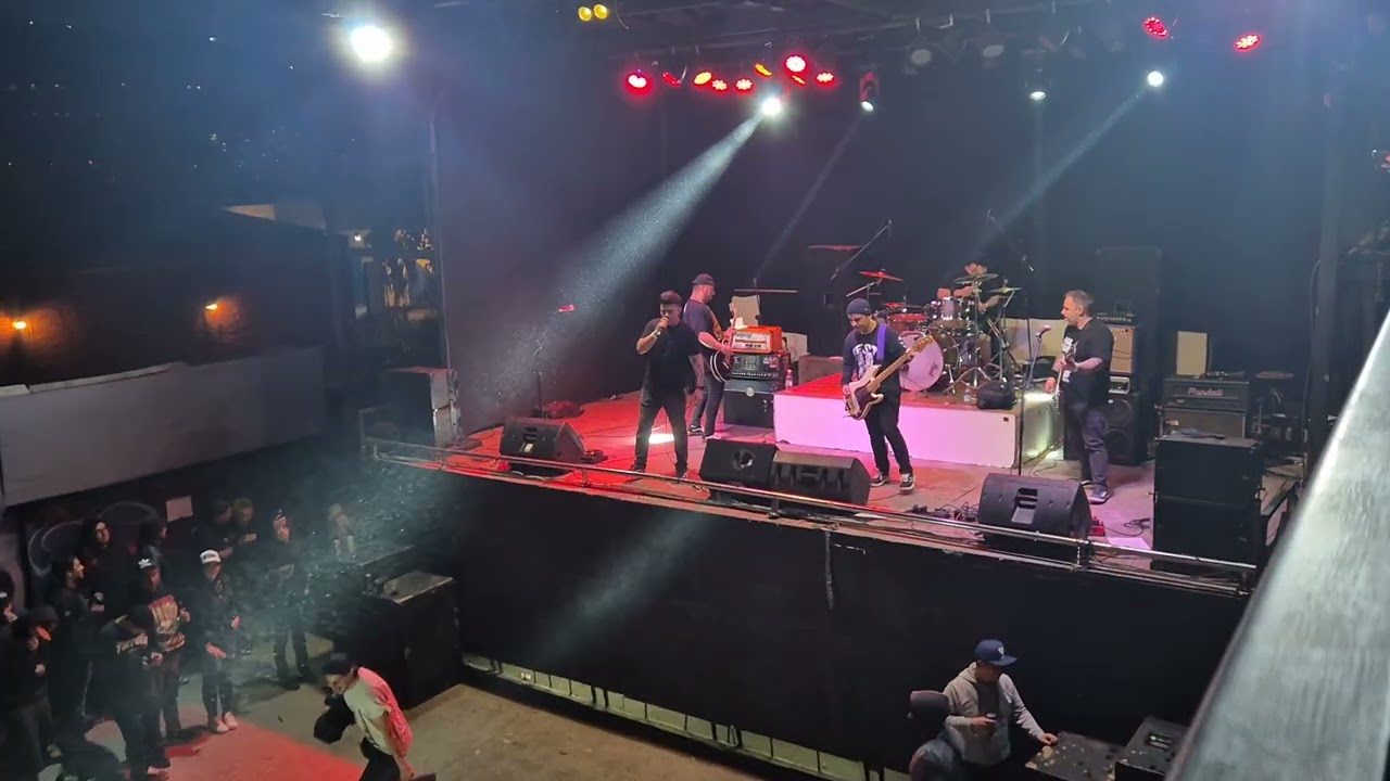 Nada Que Hacer - Peque&ntilde;o Milagro (Arena Recoleta, Santiago Chile @ 13/09/2025)