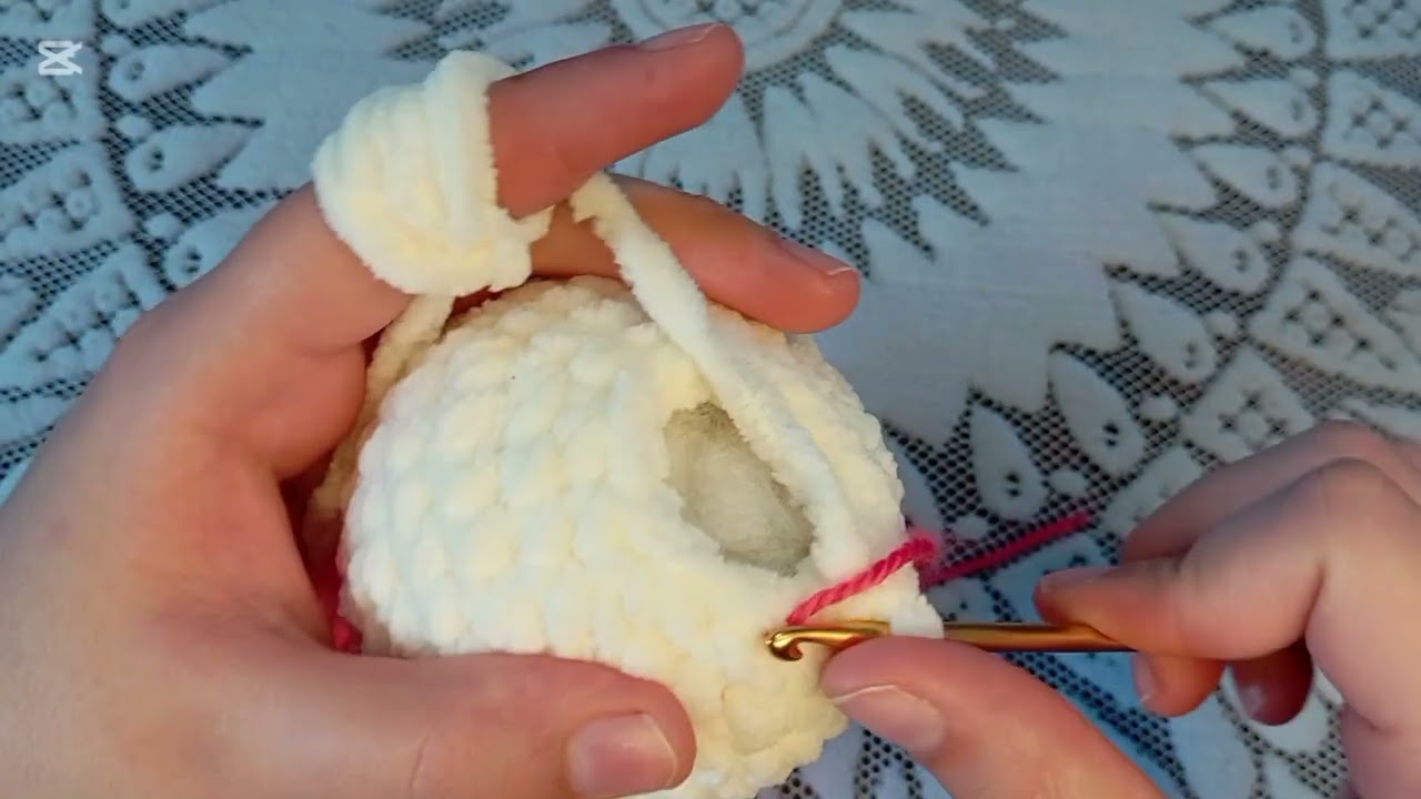 Kadife iple Civciv Yapımı #keşfet #crochet #kesfeteyyiz #keşfetbeniöneçıkar #amigurumi 