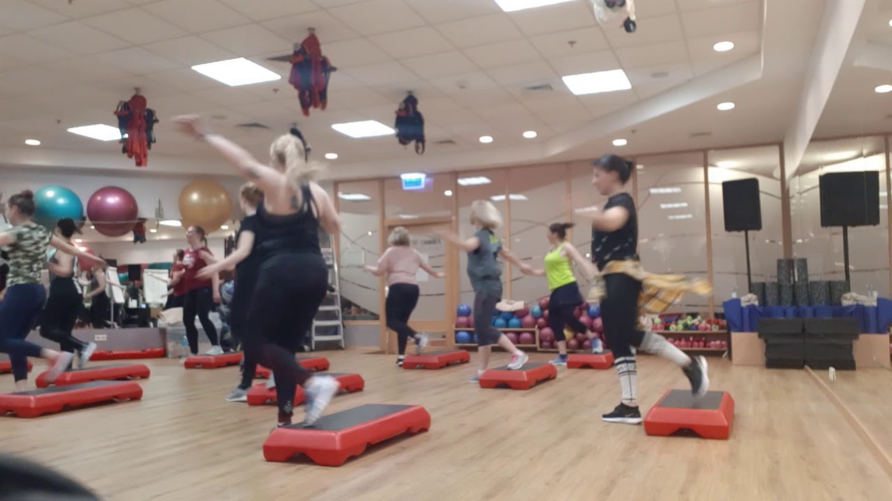 Zumba Step®️    Lou Bega - 