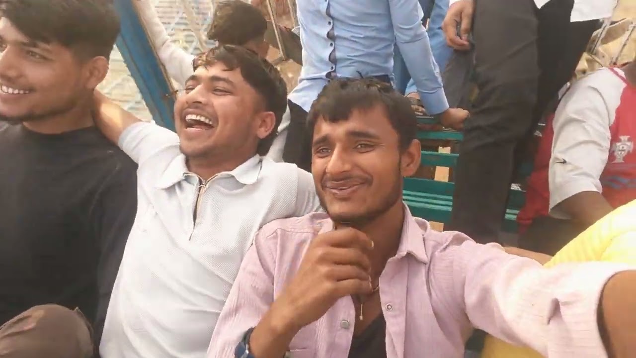 Rate mein ful maje liye 😅