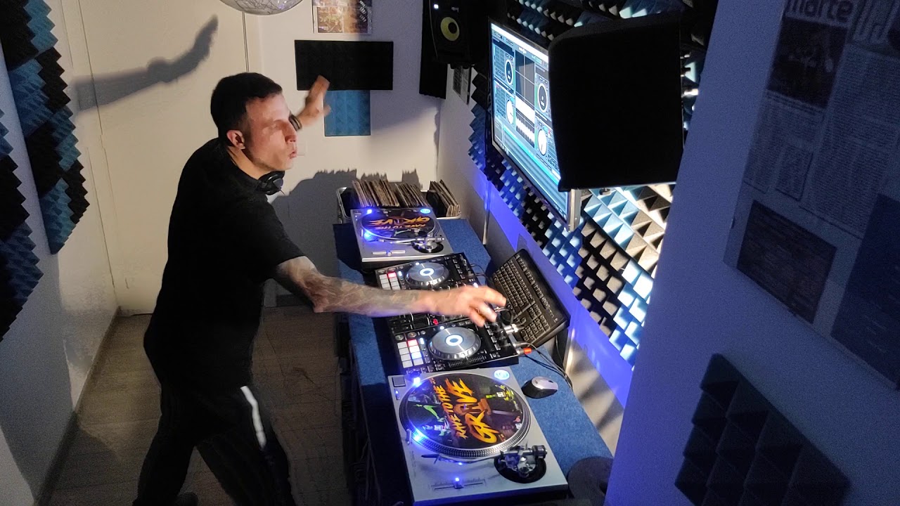 Dj Sisu Vs Sesi & Javiolo - Mood Vs Demolition Base Ruboy