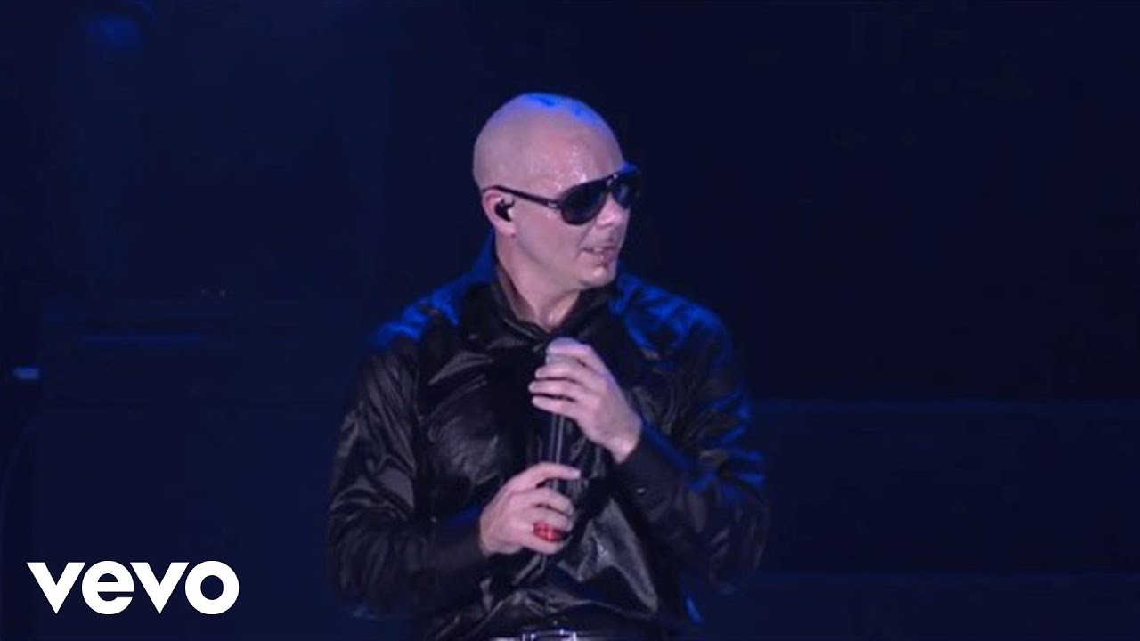 Pitbull - Hotel Room Service (VEVO LIVE! Carnival 2012: Salvador, Brazil)