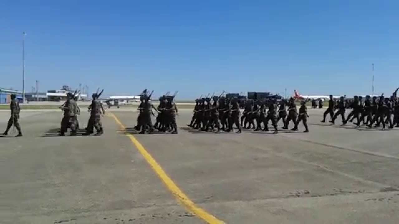 Desfile FUERZA  AEREA URUGUAYA  102º ANIVERSARIO